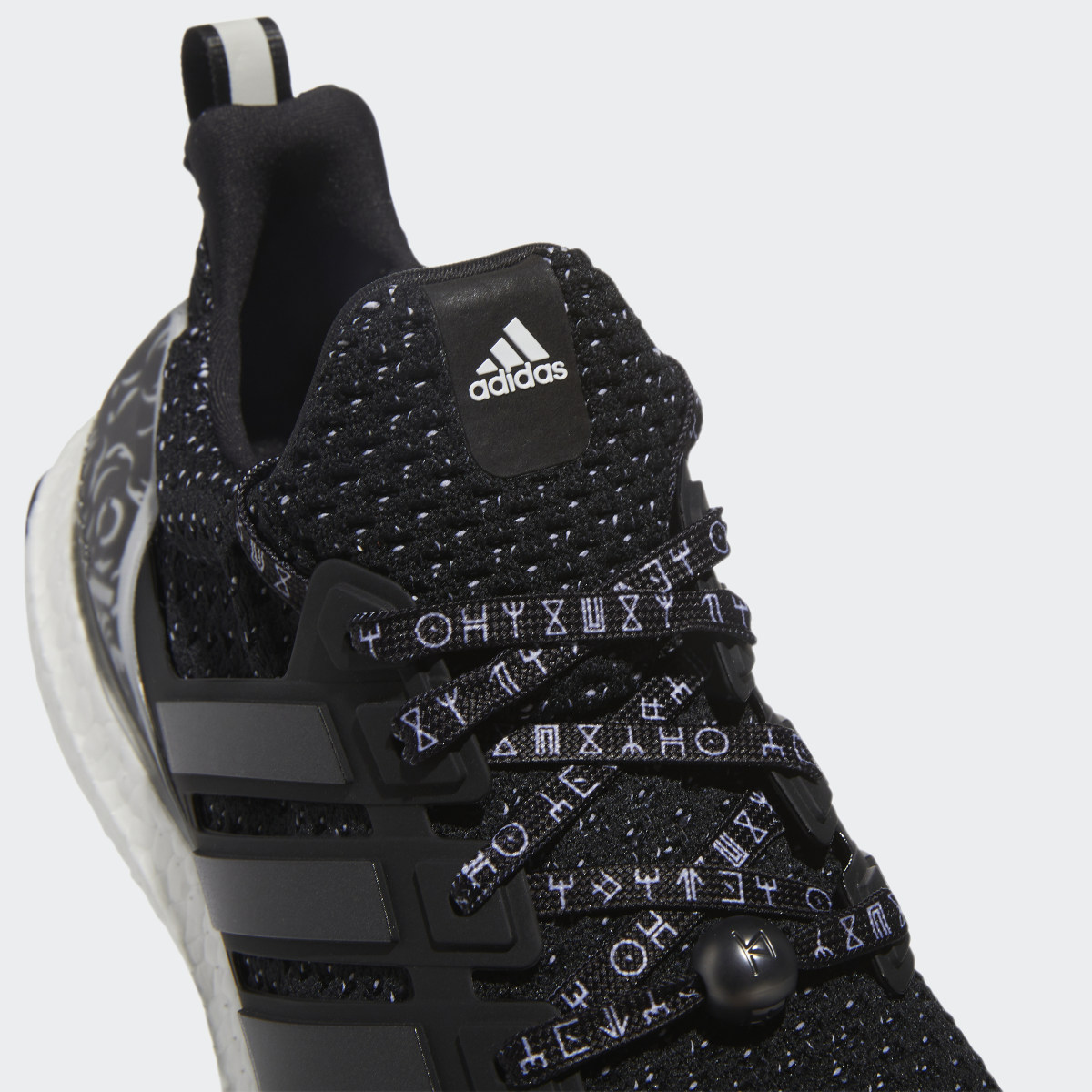 Adidas Chaussure Ultraboost 5.0 x Marvel Black Panther. 4