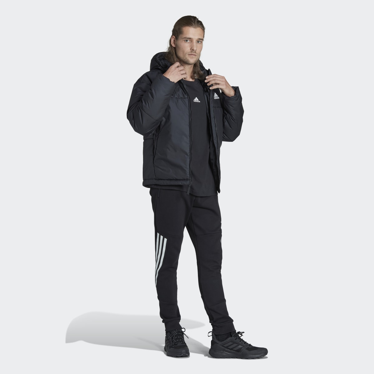 Adidas BSC 3-Streifen Puffy Hooded Jacke. 6