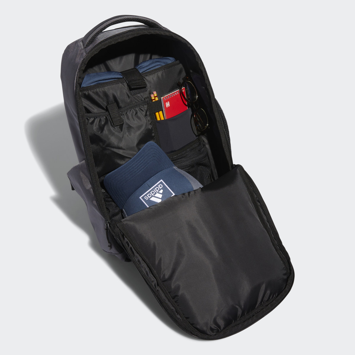 Adidas Golf Premium Rucksack. 5