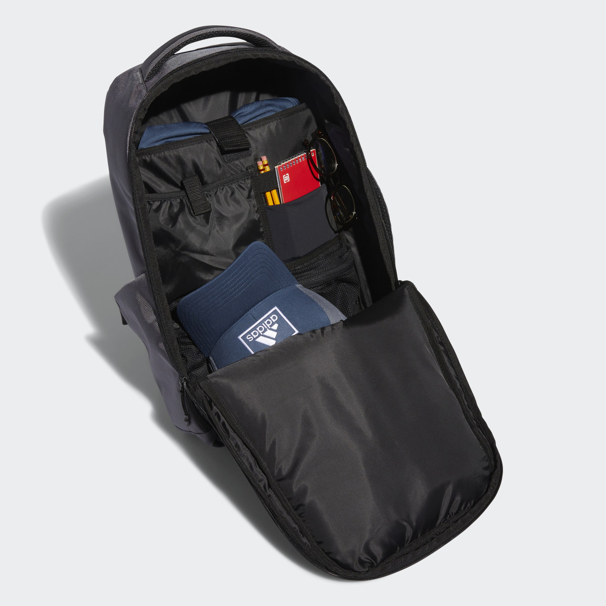 Adidas Mochila Golf Premium. 5