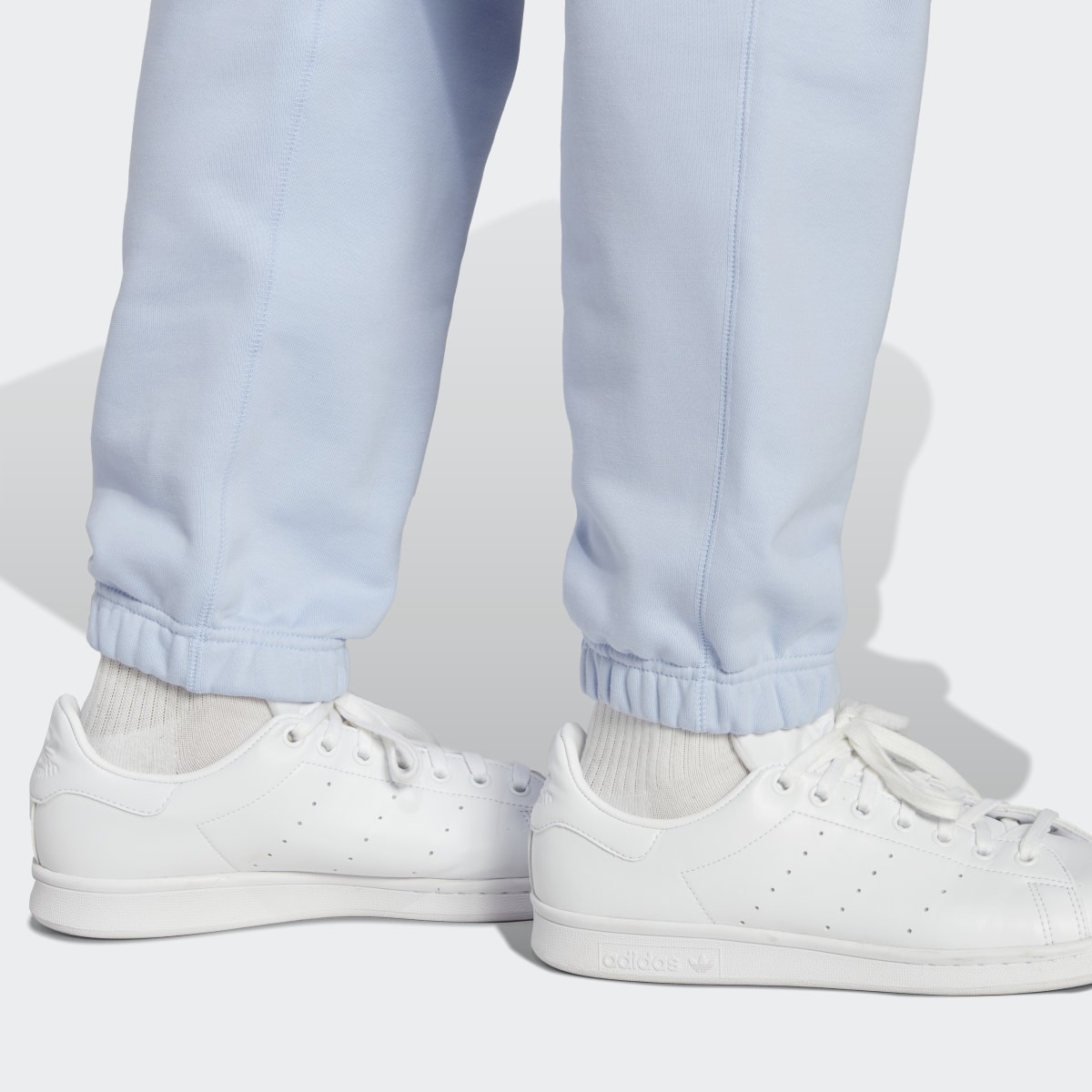 Adidas Pantalón Premium Essentials Sweat. 6