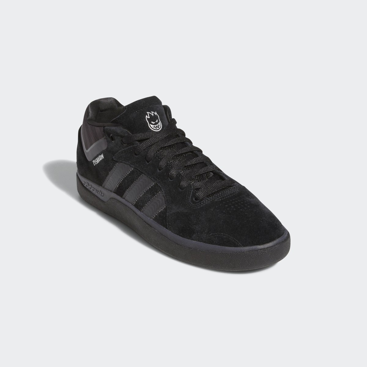 Adidas Tenis Tyshawn x Spitfire. 5