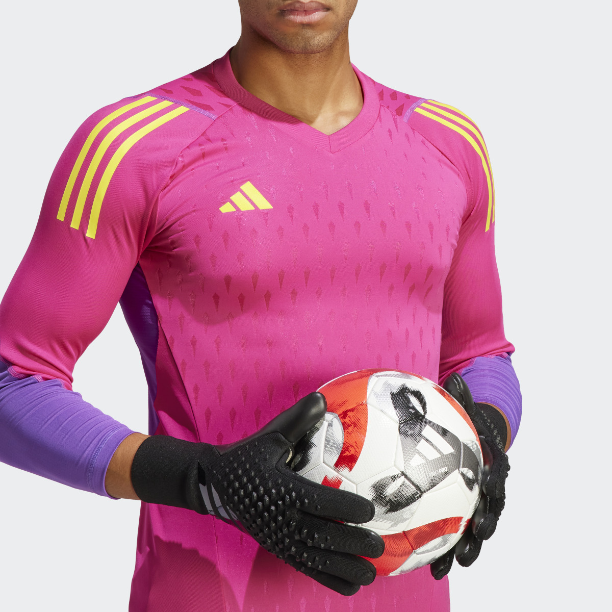 Adidas Predator Pro Goalkeeper Gloves. 6