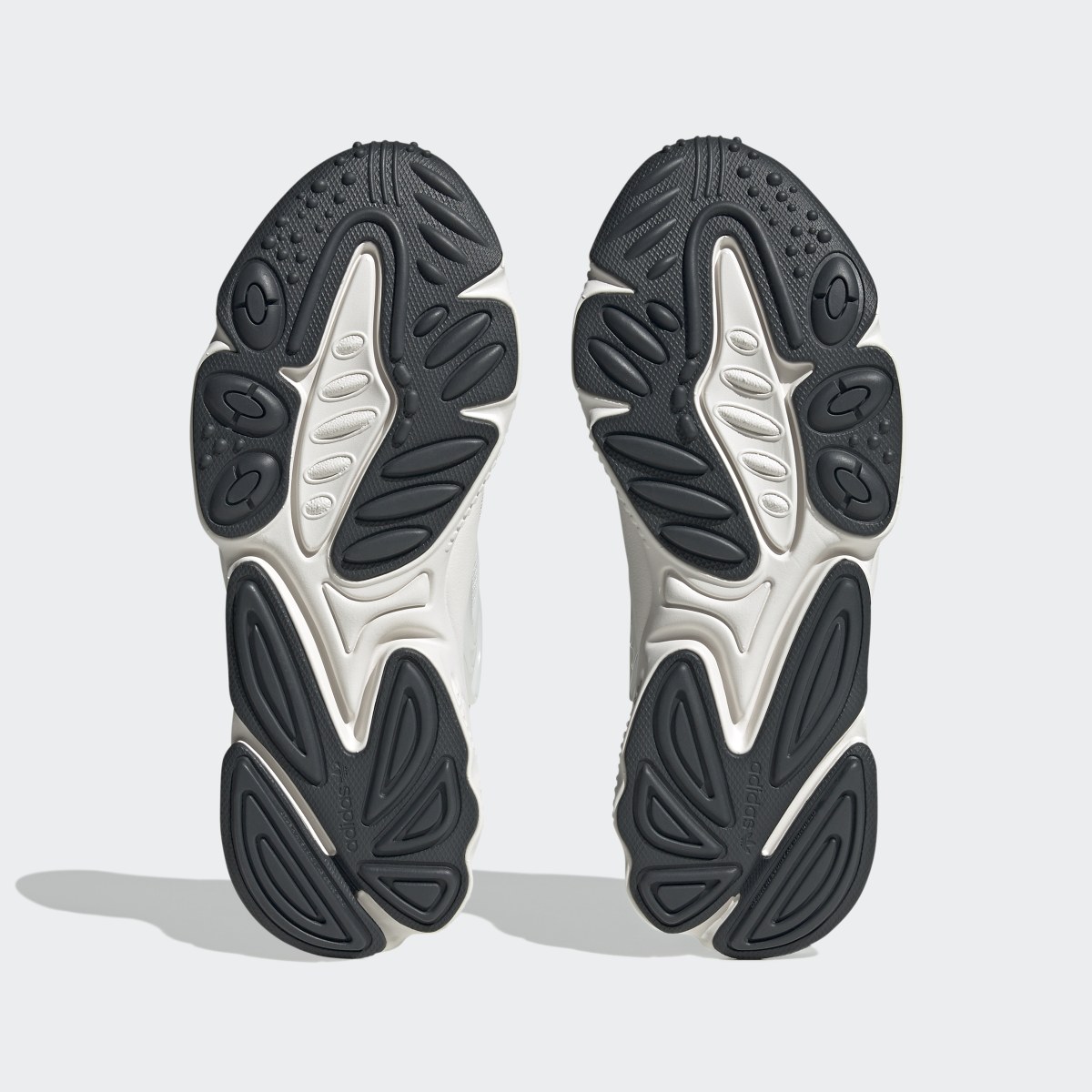 Adidas Oztral Schuh. 7