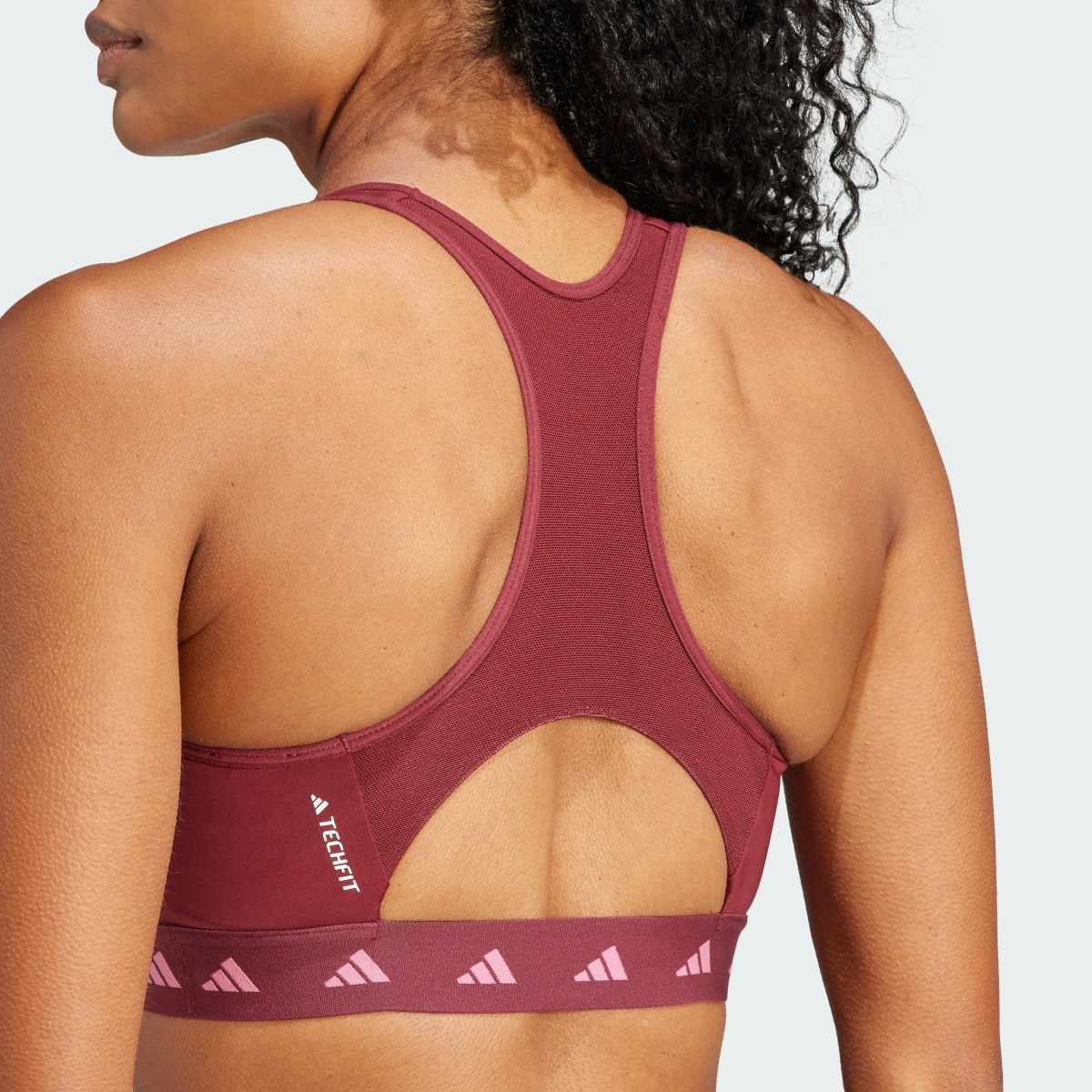 Adidas Reggiseno sportivo Powerreact Training Medium-Support Techfit. 8