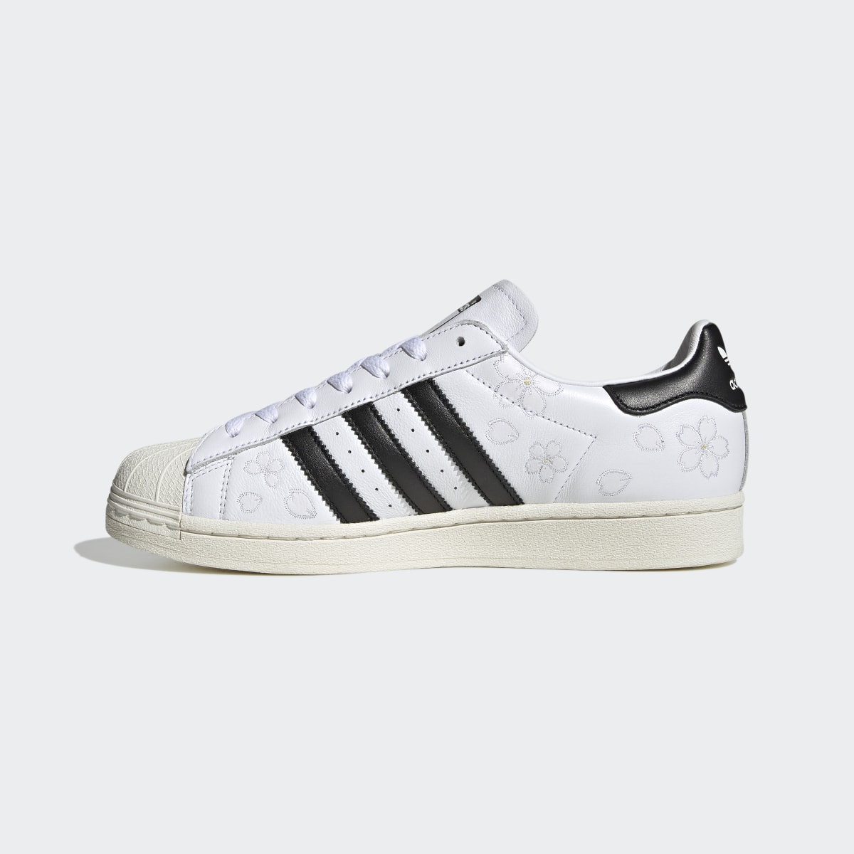 Adidas Chaussure Superstar Hanami. 12