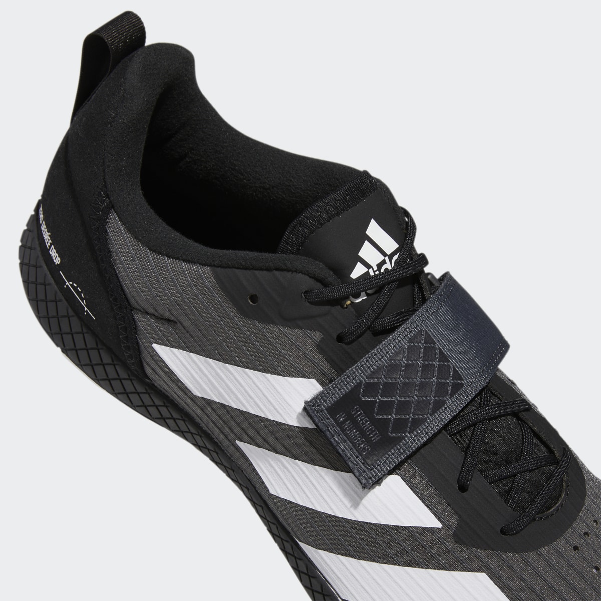 Adidas Scarpe The Total. 9