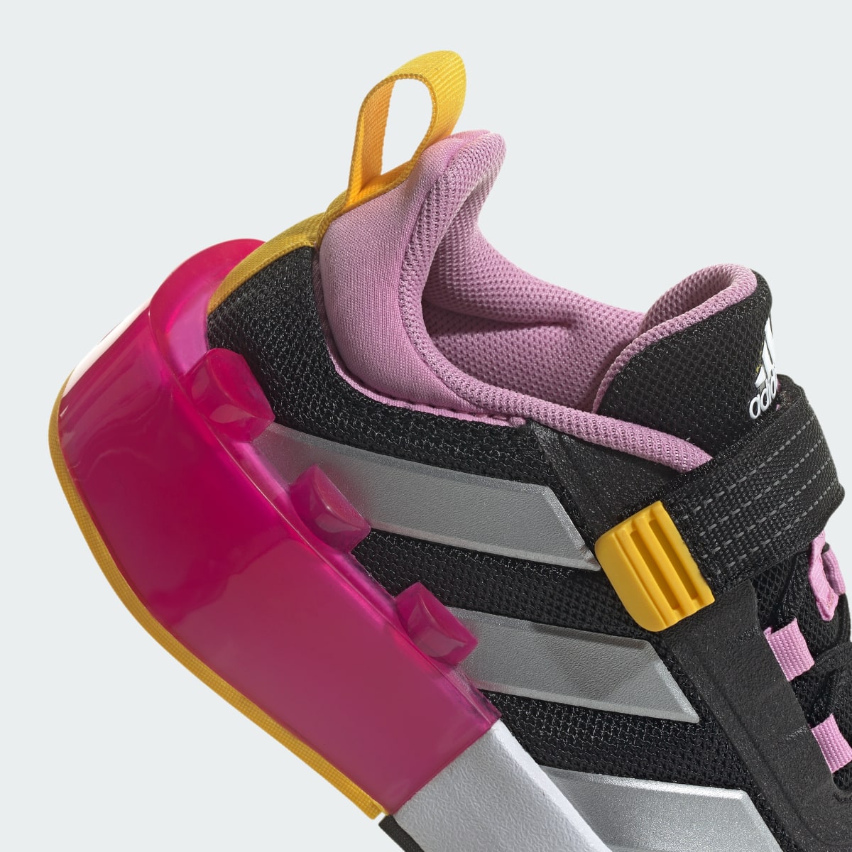 Adidas x LEGO® Tech RNR Elastic Lace and Top Strap Ayakkabı. 9