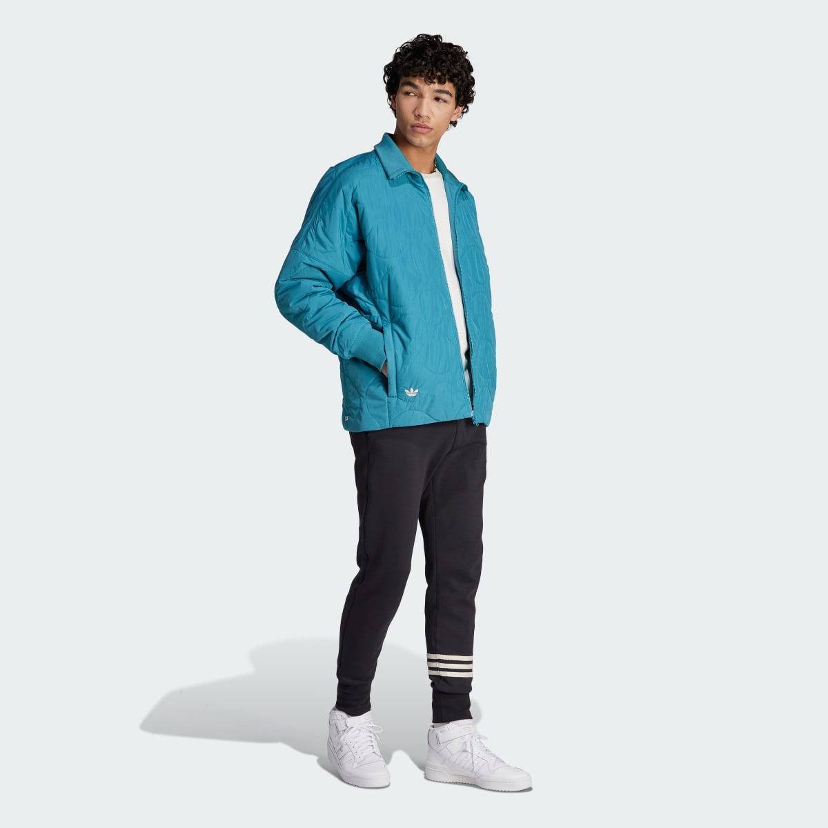 Adidas Adicolor Neuclassics Jacket. 5