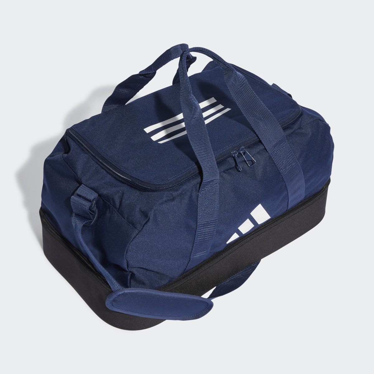 Adidas Bolsa de deporte pequeña Tiro League. 4