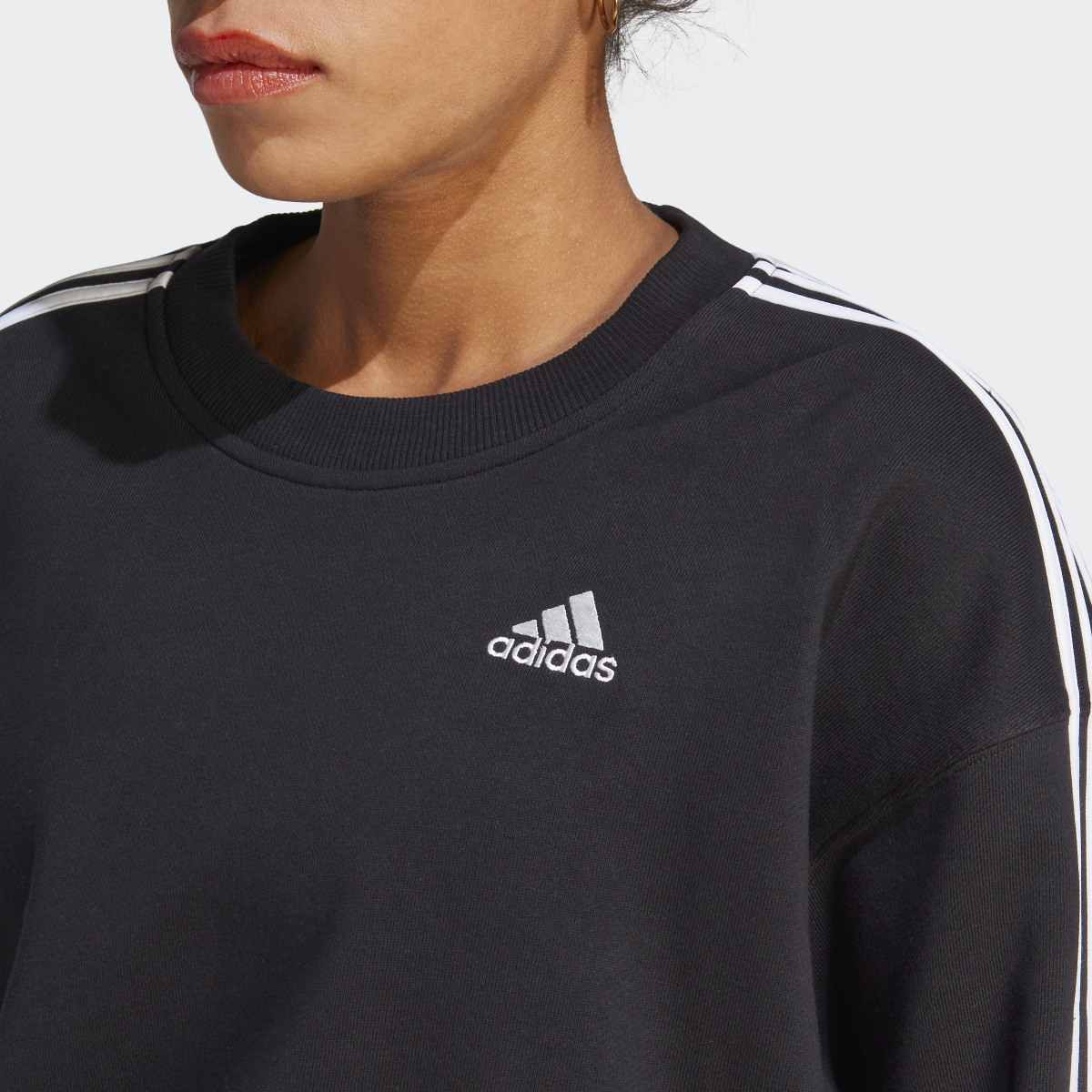 Adidas Essentials 3-Stripes Crop Sweatshirt. 6