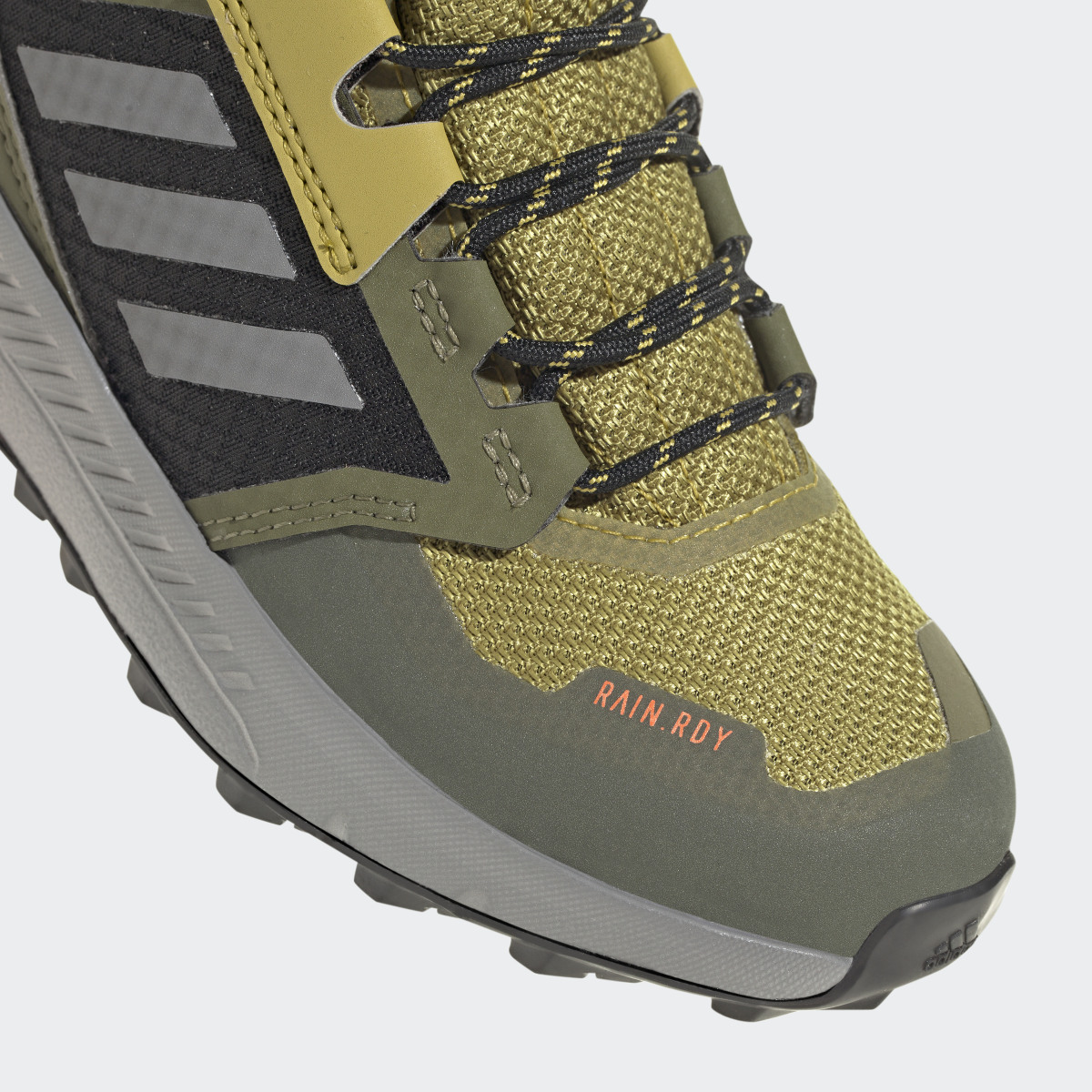 Adidas Terrex Trailmaker Mid RAIN.RDY Hiking Shoes. 9