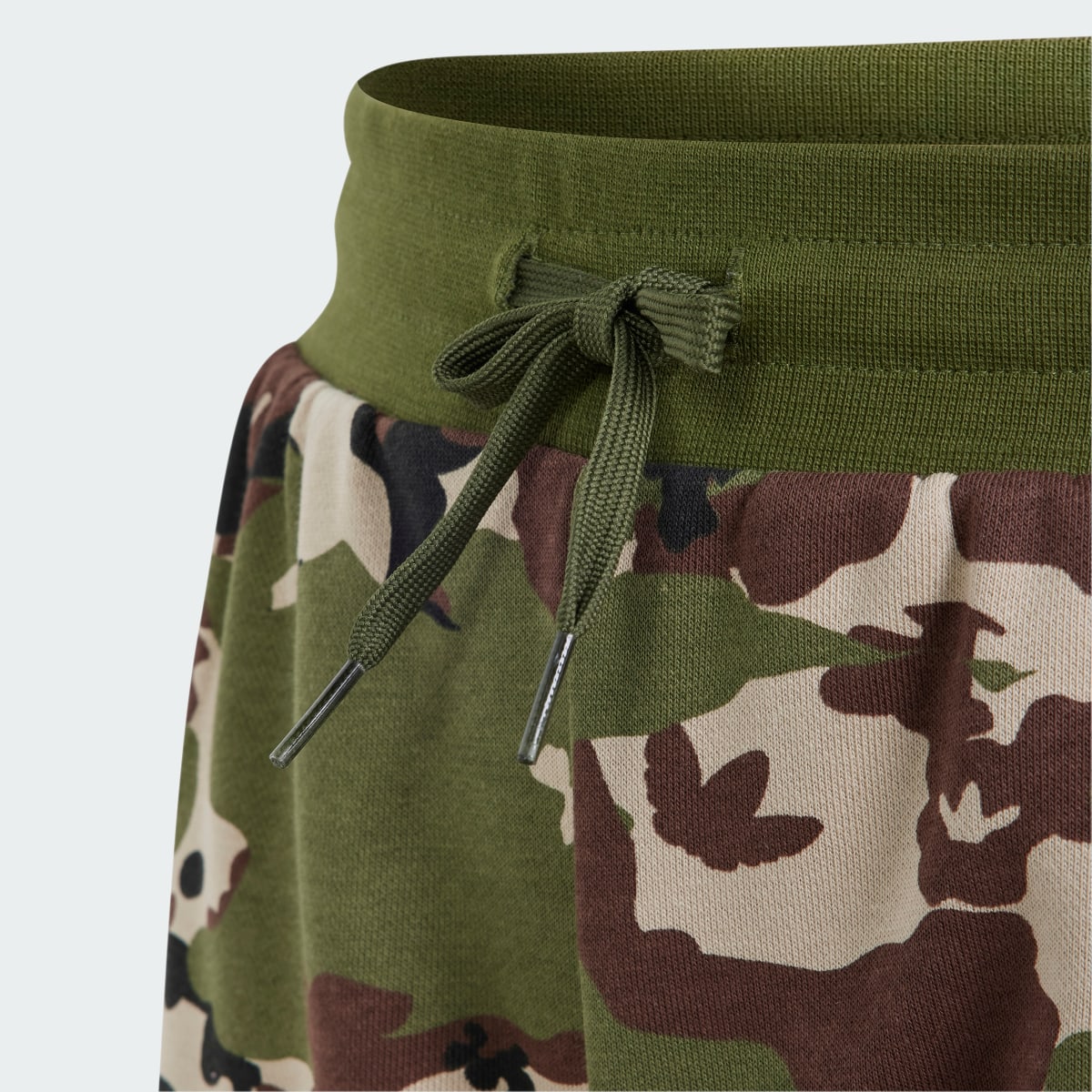 Adidas Camo Shorts. 4