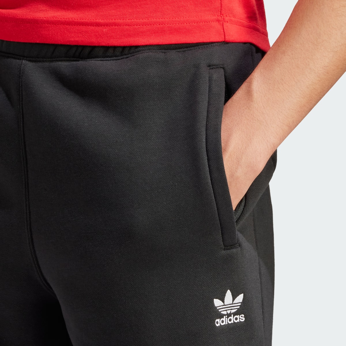 Adidas Trefoil Essentials Shorts. 5