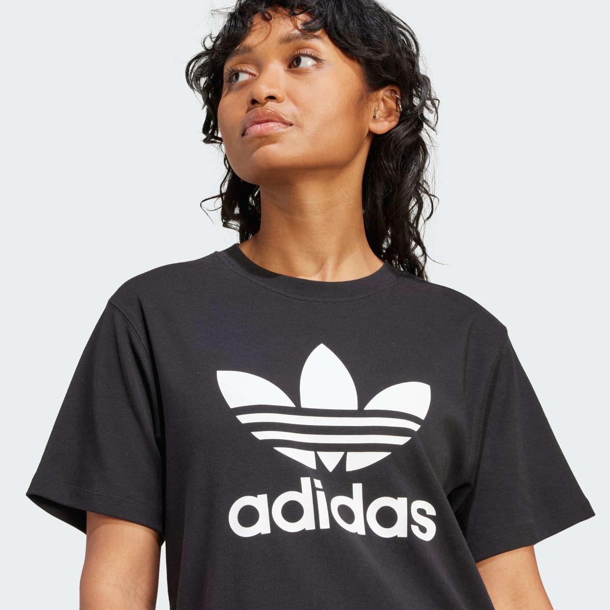 Adidas Camiseta Trefoil Regular. 6