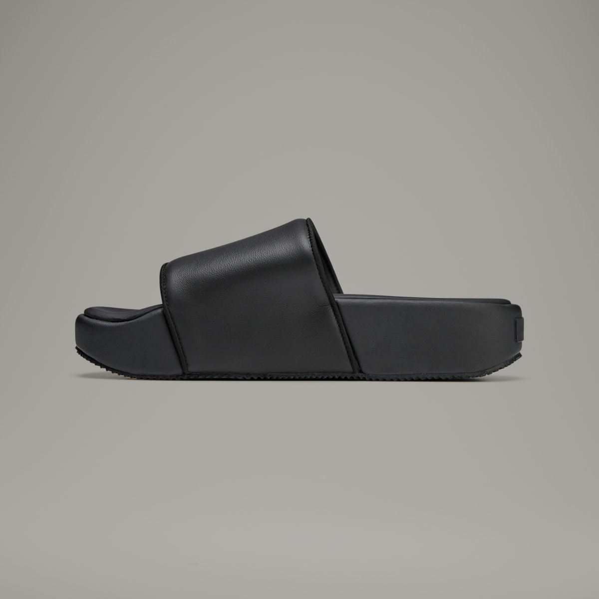 Adidas Y-3 SLIDE. 8