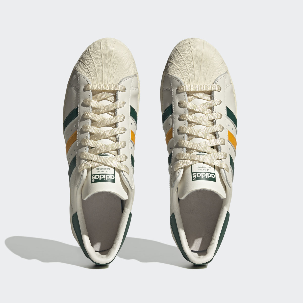 Adidas Scarpe Superstar 82. 4