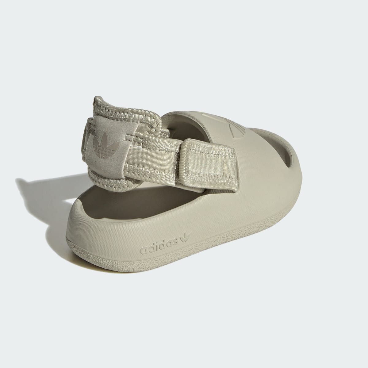 Adidas Adifom adilette Kids. 6