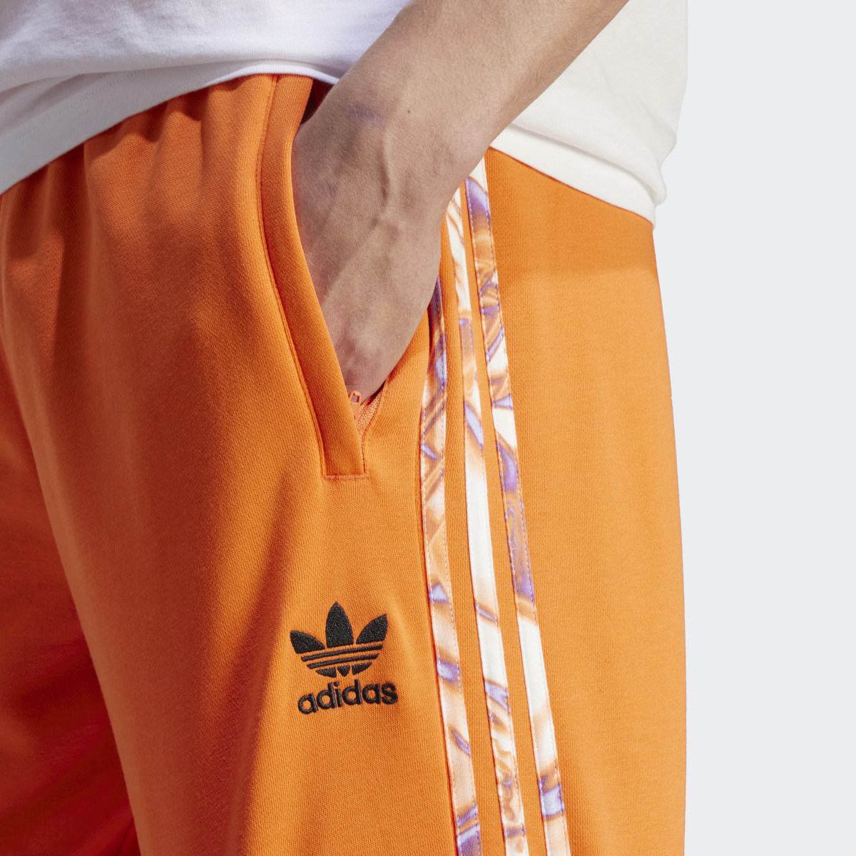 Adidas Summer Splash Stripes Shorts. 5