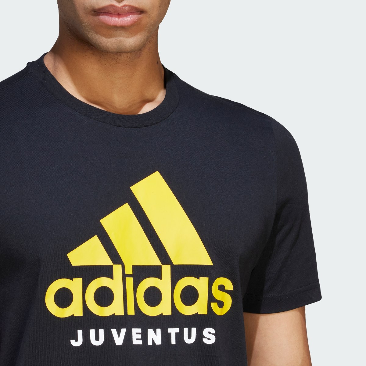 Adidas Camiseta Juventus DNA Graphic. 7