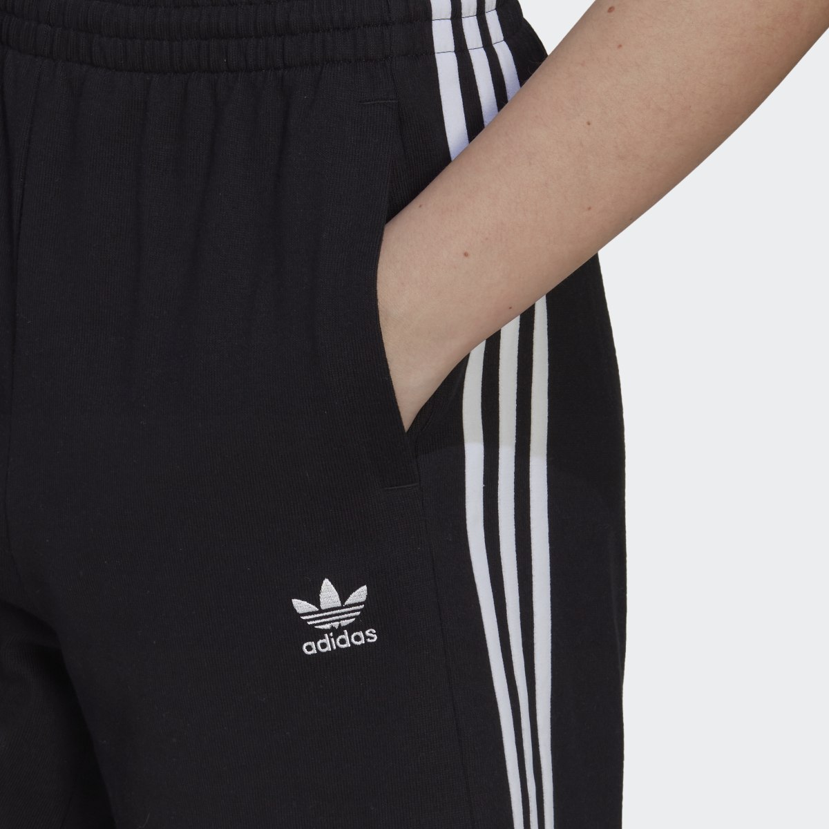 Adidas Bermuda Shorts. 5