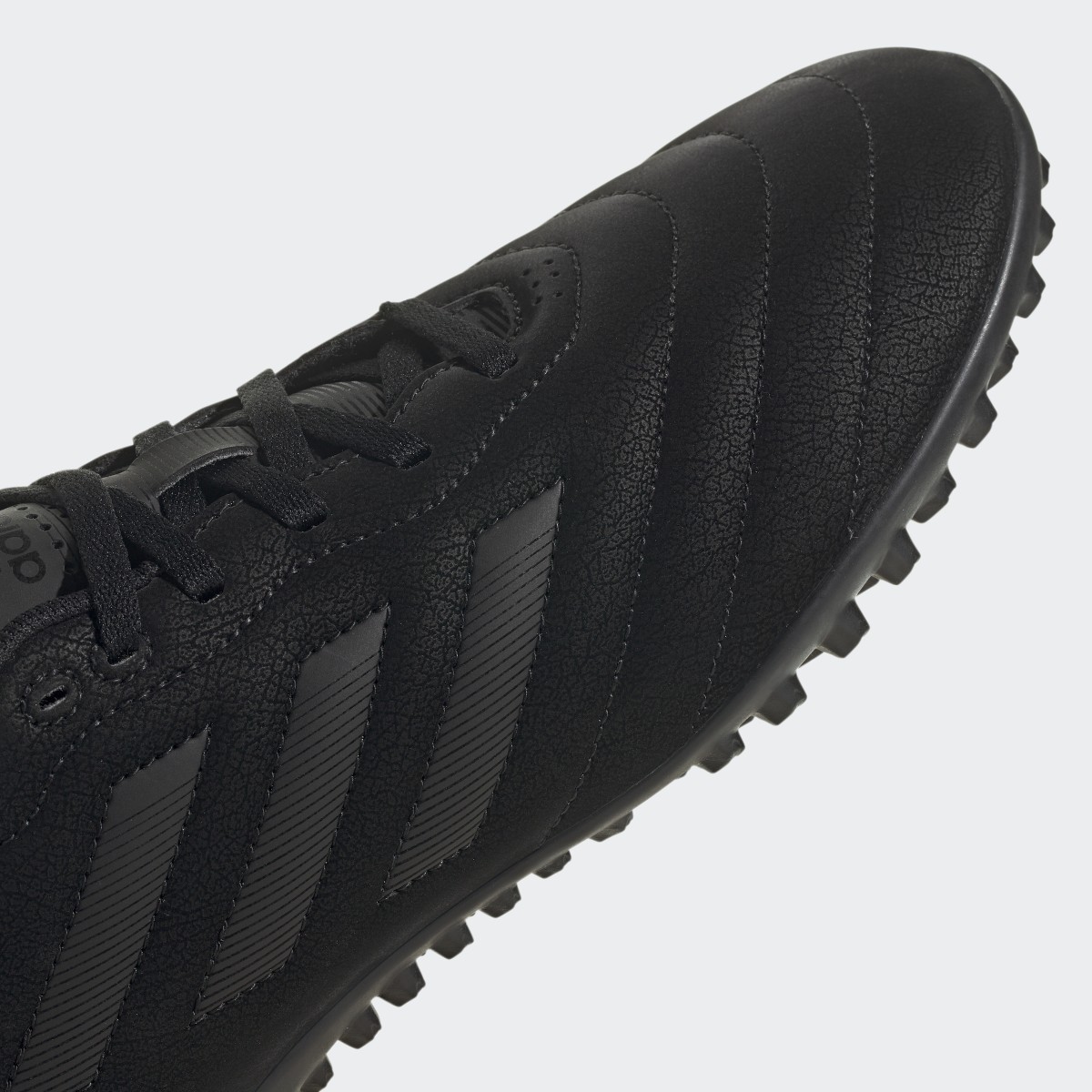 Adidas Calzado de Fútbol Goletto VIII Pasto Sintético. 8