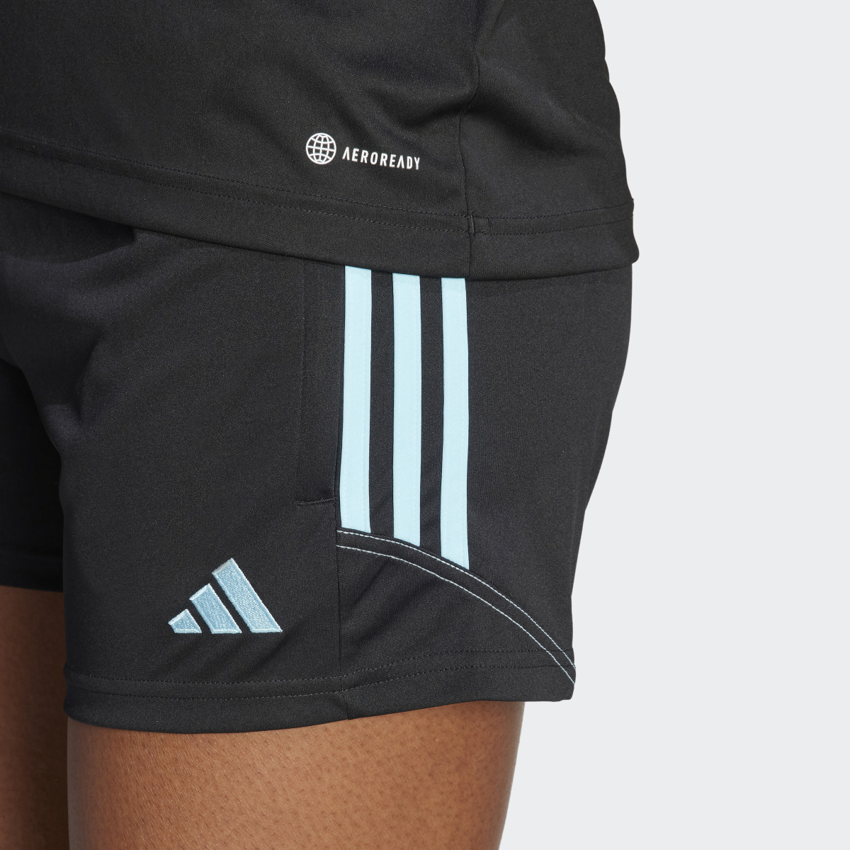 Adidas Short da allenamento Tiro 23 Club. 6