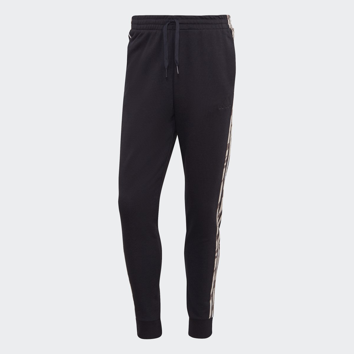 Adidas Pantaloni Essentials French Terry Camo Print. 4