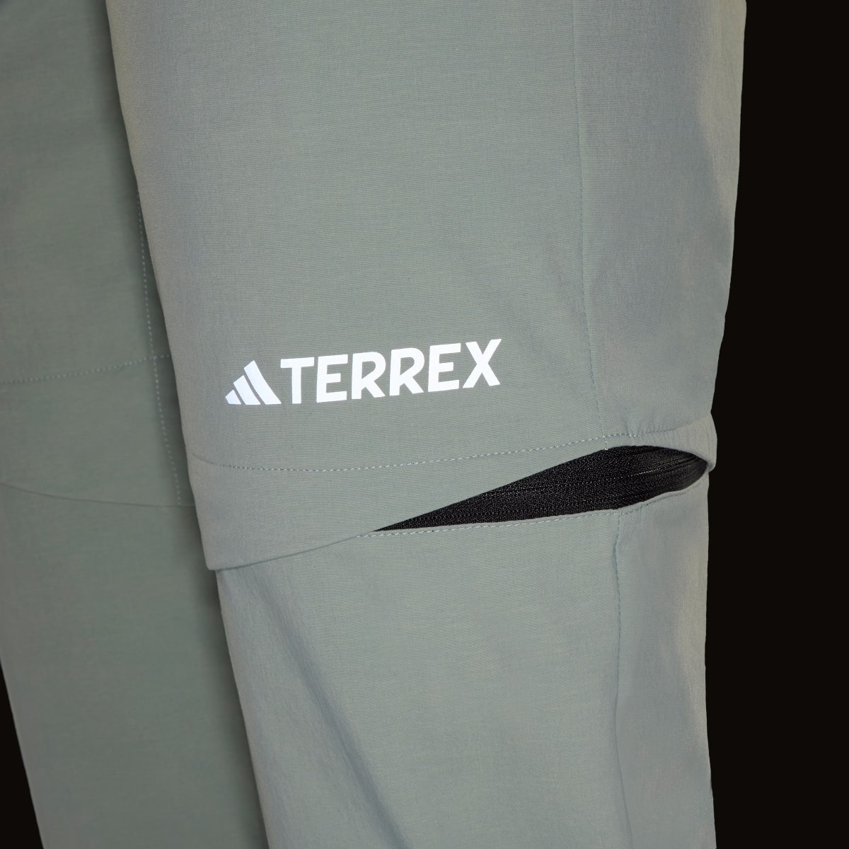 Adidas Pantalon de randonnée Terrex Utilitas Zip-Off. 10