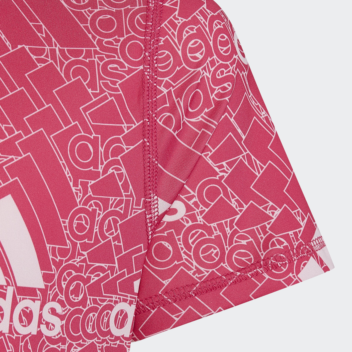Adidas AEROREADY Designed to Move BrandLove T-Shirt. 4 Adidas AEROREADY Designed to Move BrandLove T-Shirt. 4