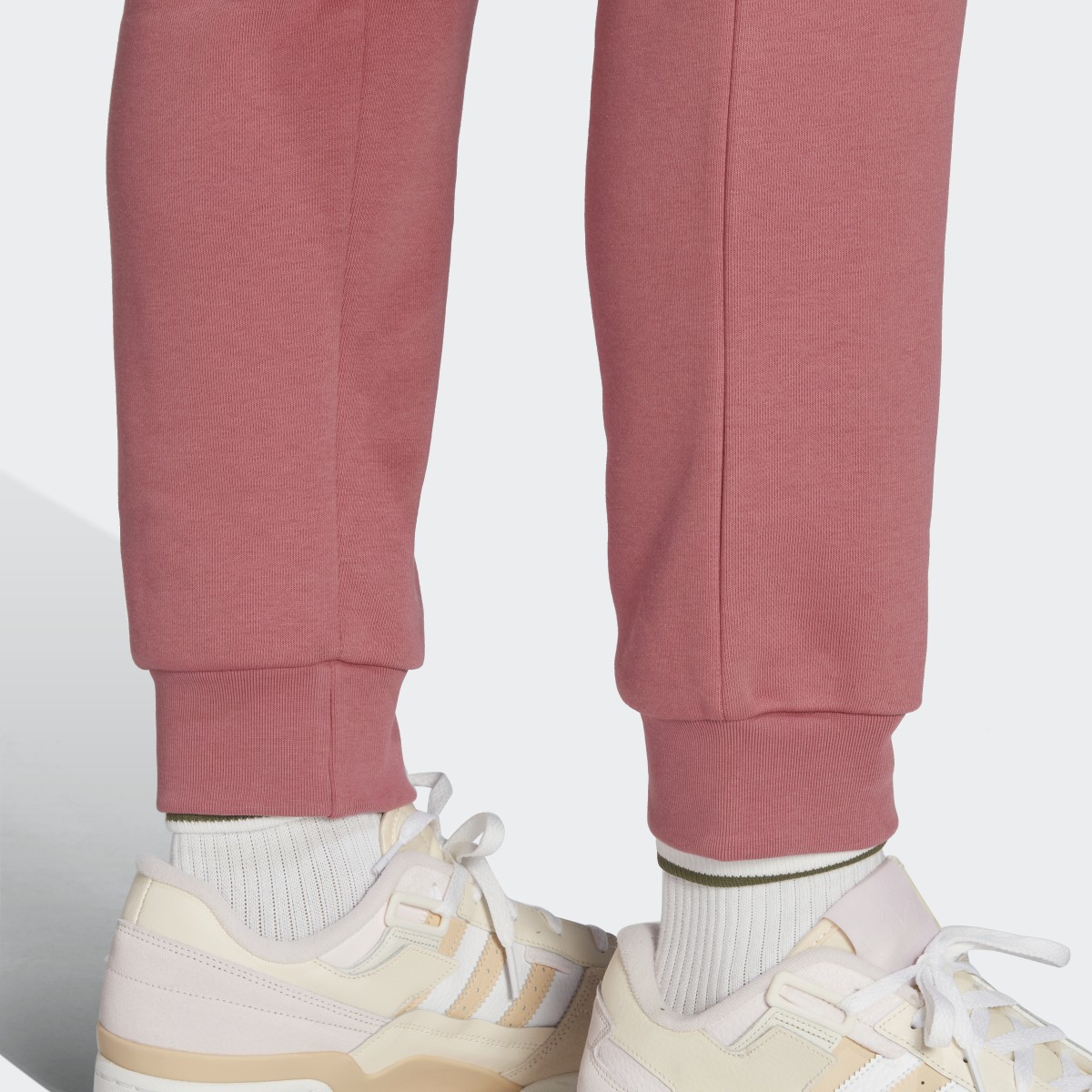 Adidas Pantaloni Trefoil Essentials. 6