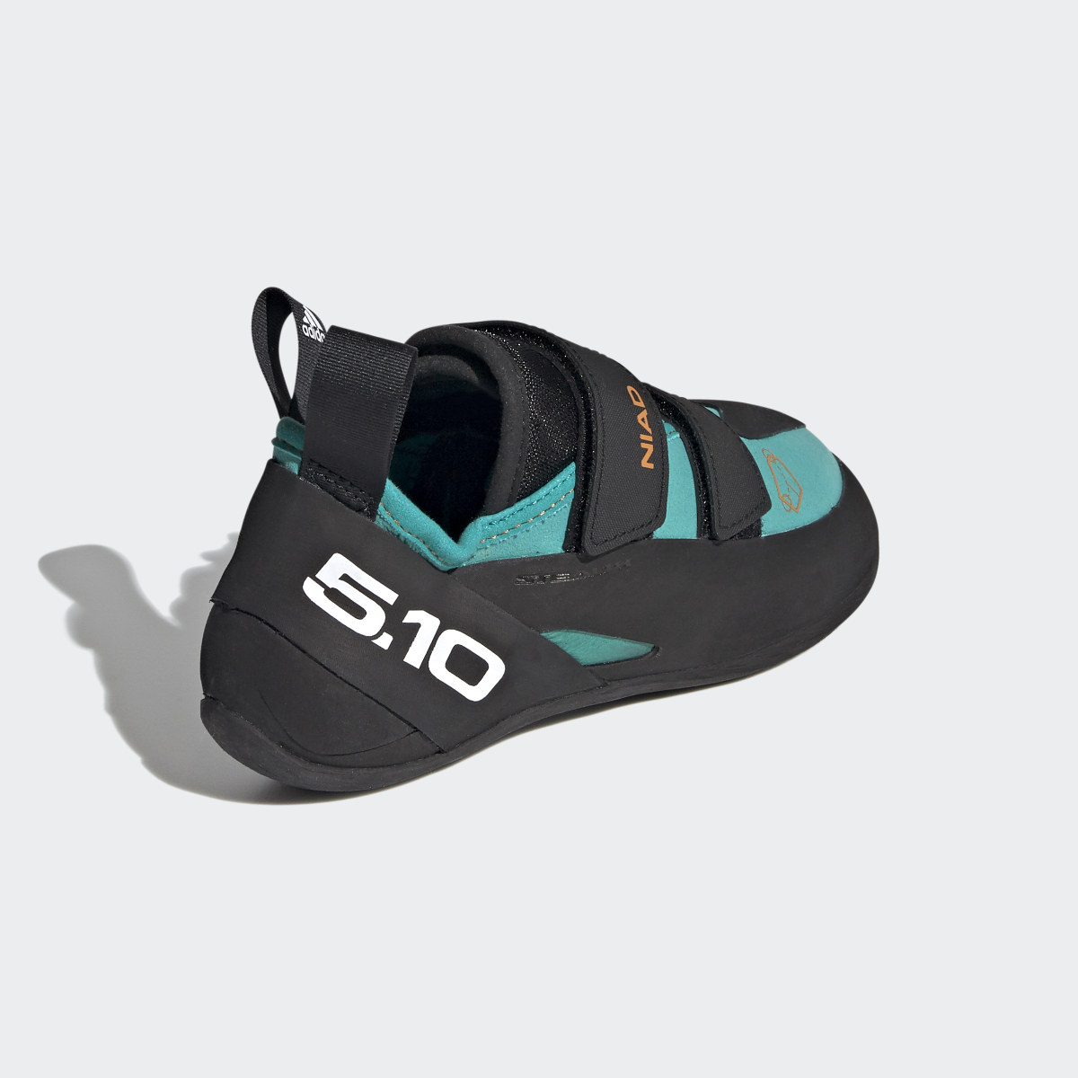 Adidas Five Ten NIAD VCS Climbing Shoes. 10