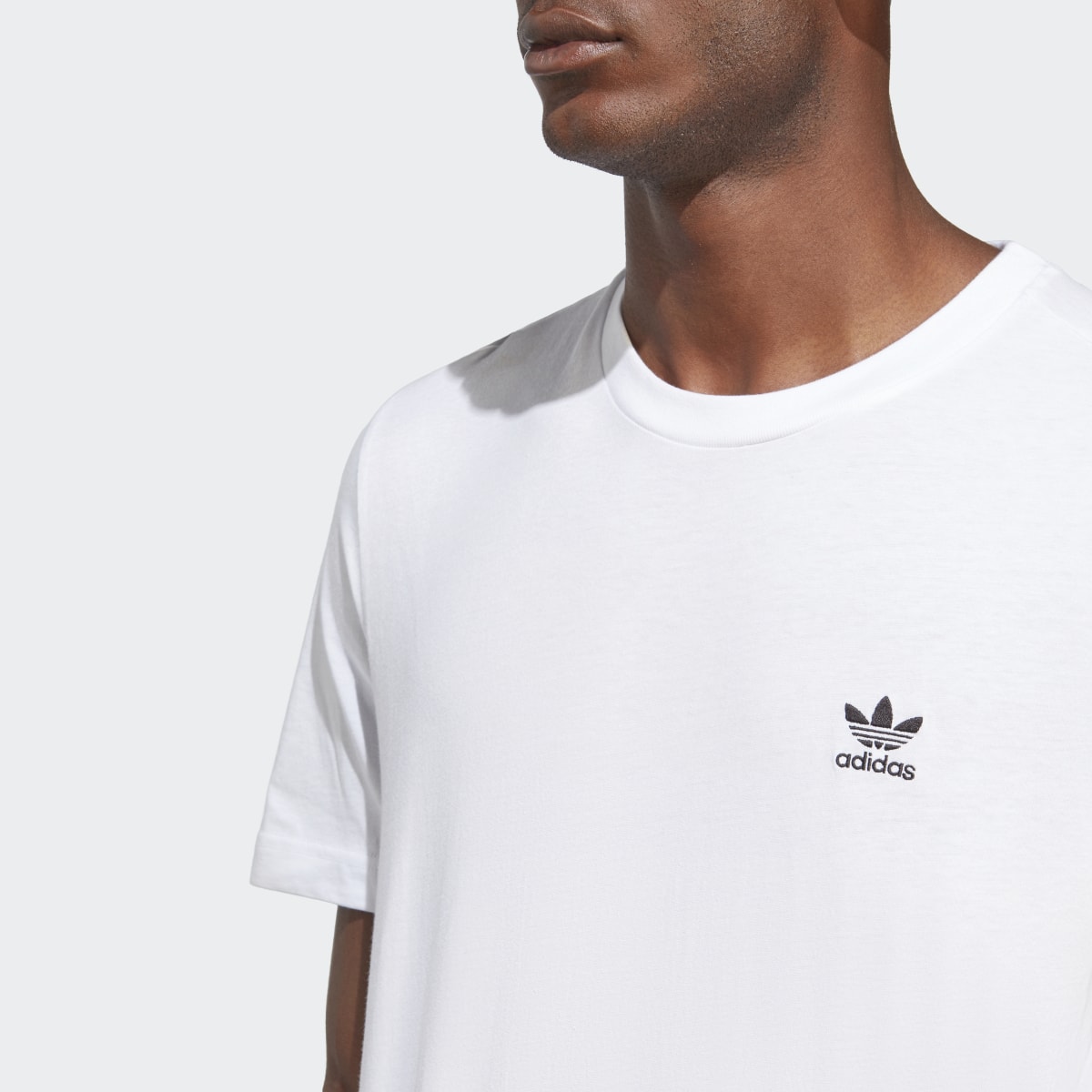 Adidas Trefoil Essentials Tee. 6