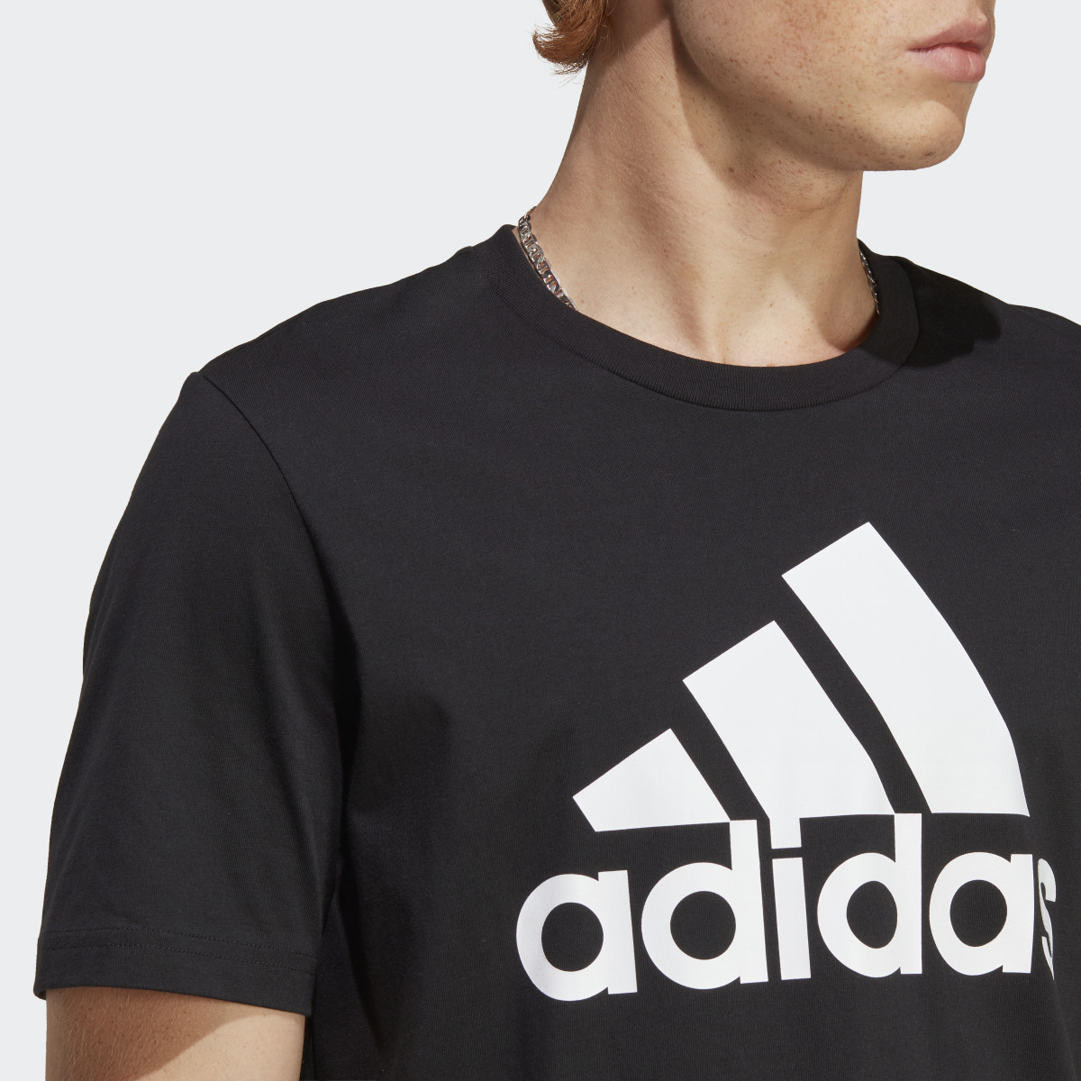 Adidas Essentials Single Jersey Big Logo T-Shirt. 7