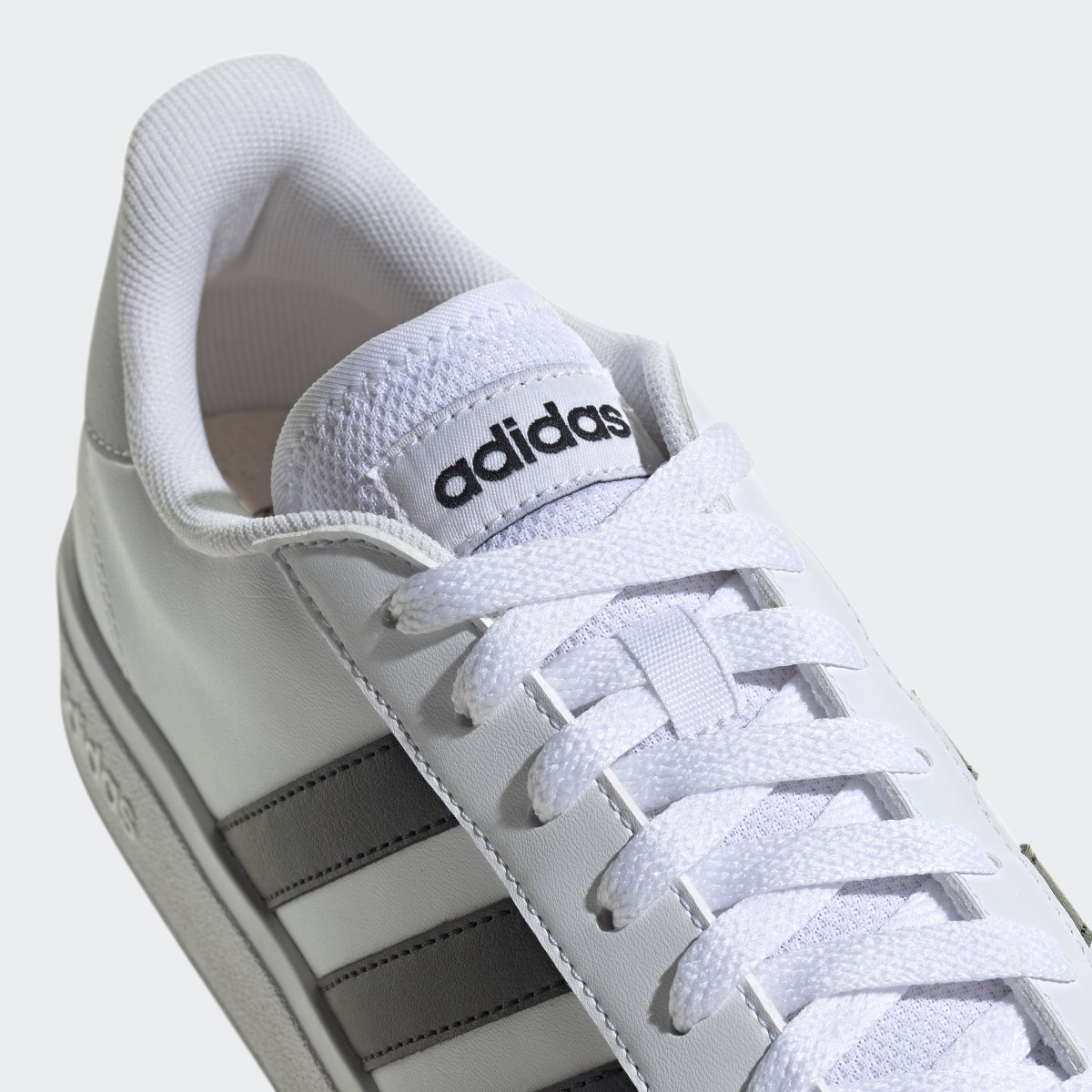 Adidas Zapatilla Grand Court TD Lifestyle Court Casual. 8