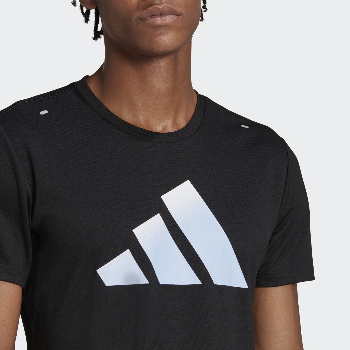 Adidas Playera Run Icons 3 Franjas Logo. 6