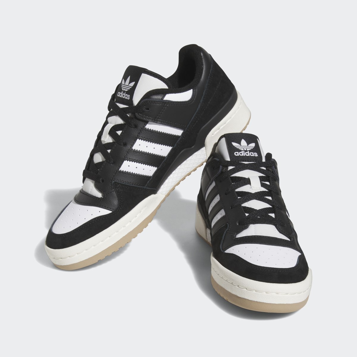 Adidas Chaussure Forum Low Classic. 5