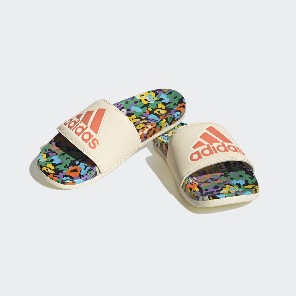 Adidas Chancla Adilette Comfort. 5