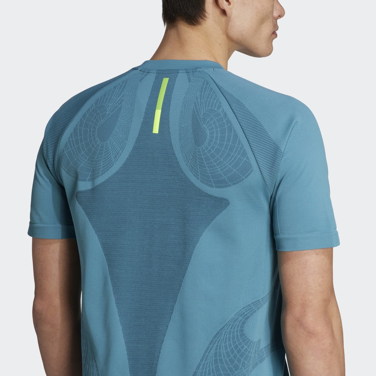 Adidas AEROREADY Pro Seamless Tennis Tee. 7