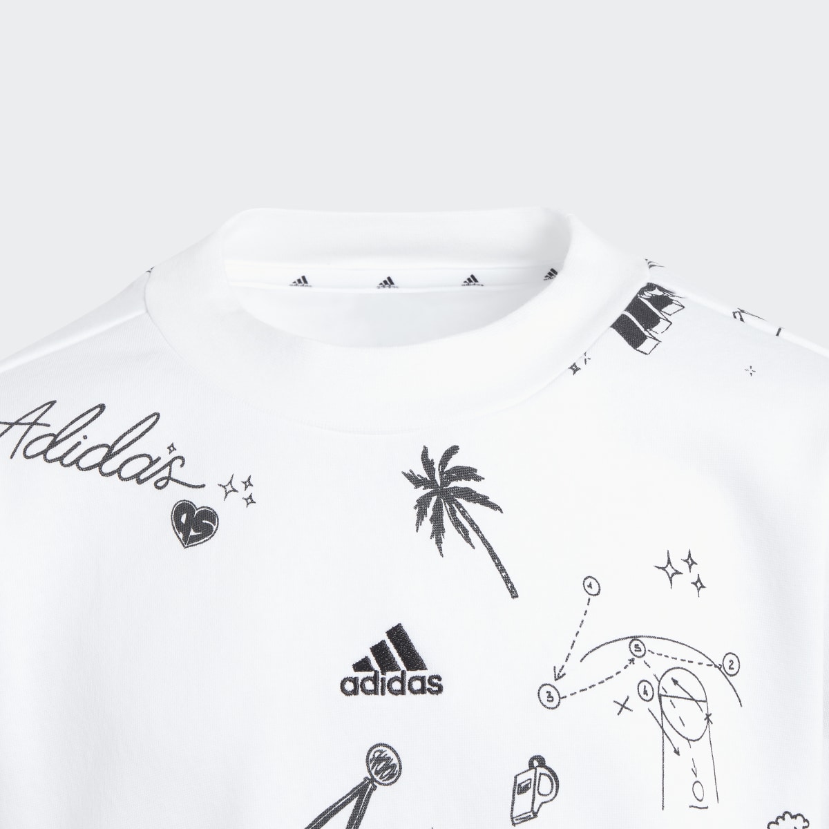 Adidas Sweat-shirt ras-du-cou imprimé intégral Brand Love Enfants. 4