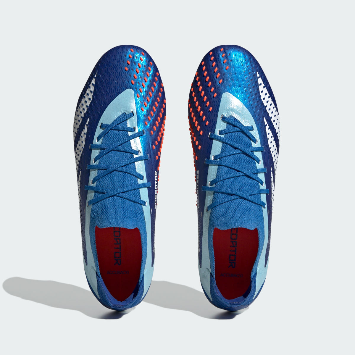 Adidas Botas de Futebol Predator Accuracy.1 Low – Piso Mole. 6