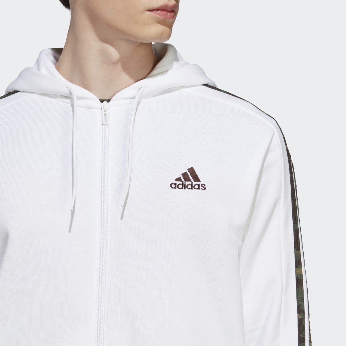 Adidas Chaqueta con capucha Essentials French Terry 3 bandas. 6