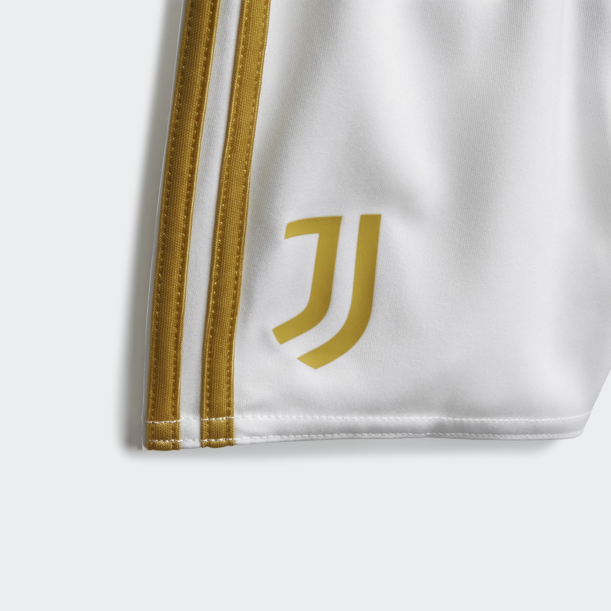 Adidas Uniforme Local Bebé Juventus. 4