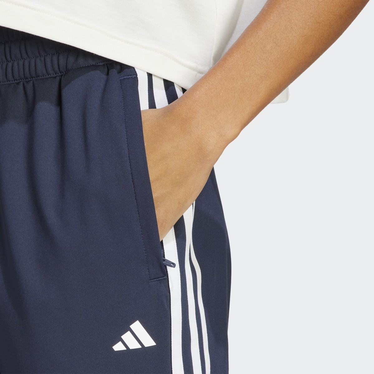 Adidas AEROREADY Made4Training 7/8 Knit 3-Stripes Tapered Pants. 6