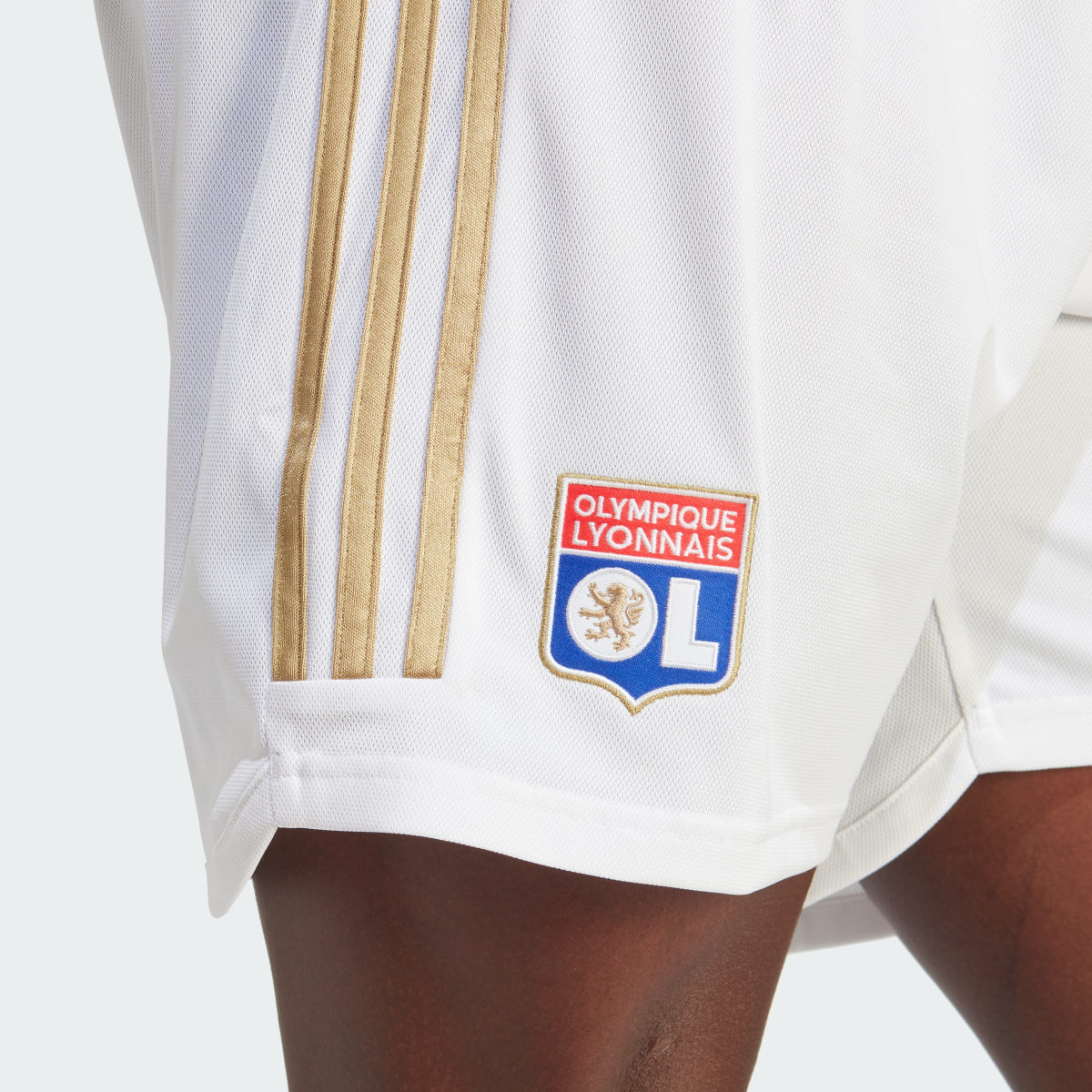 Adidas Calções Principais 23/24 do Olympique Lyonnais. 6