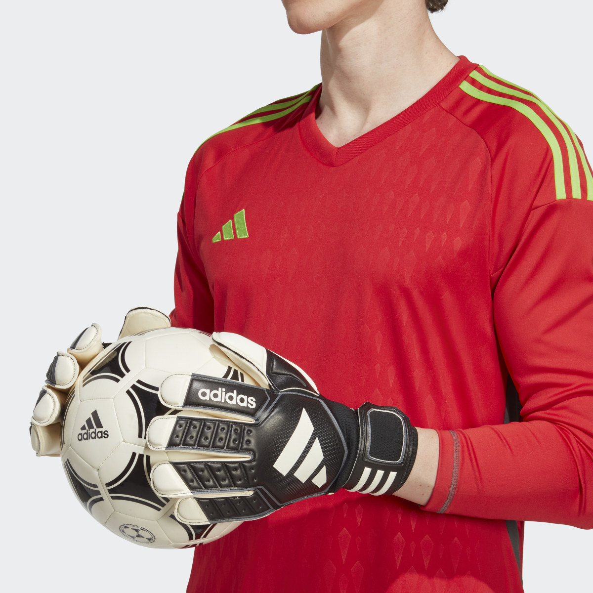 Adidas Tiro League Goalkeeper Gloves. 9