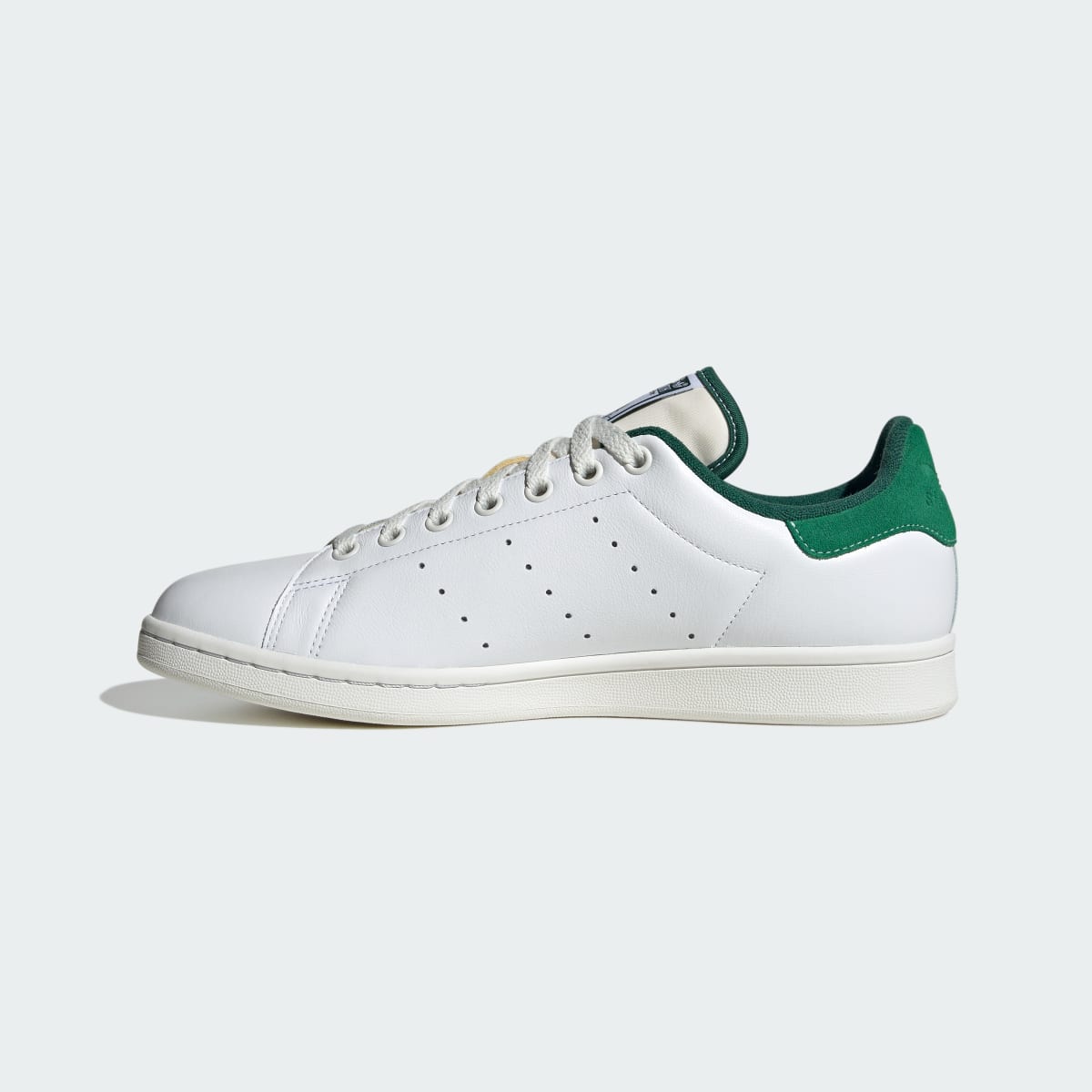 Adidas Stan Smith Shoes. 7