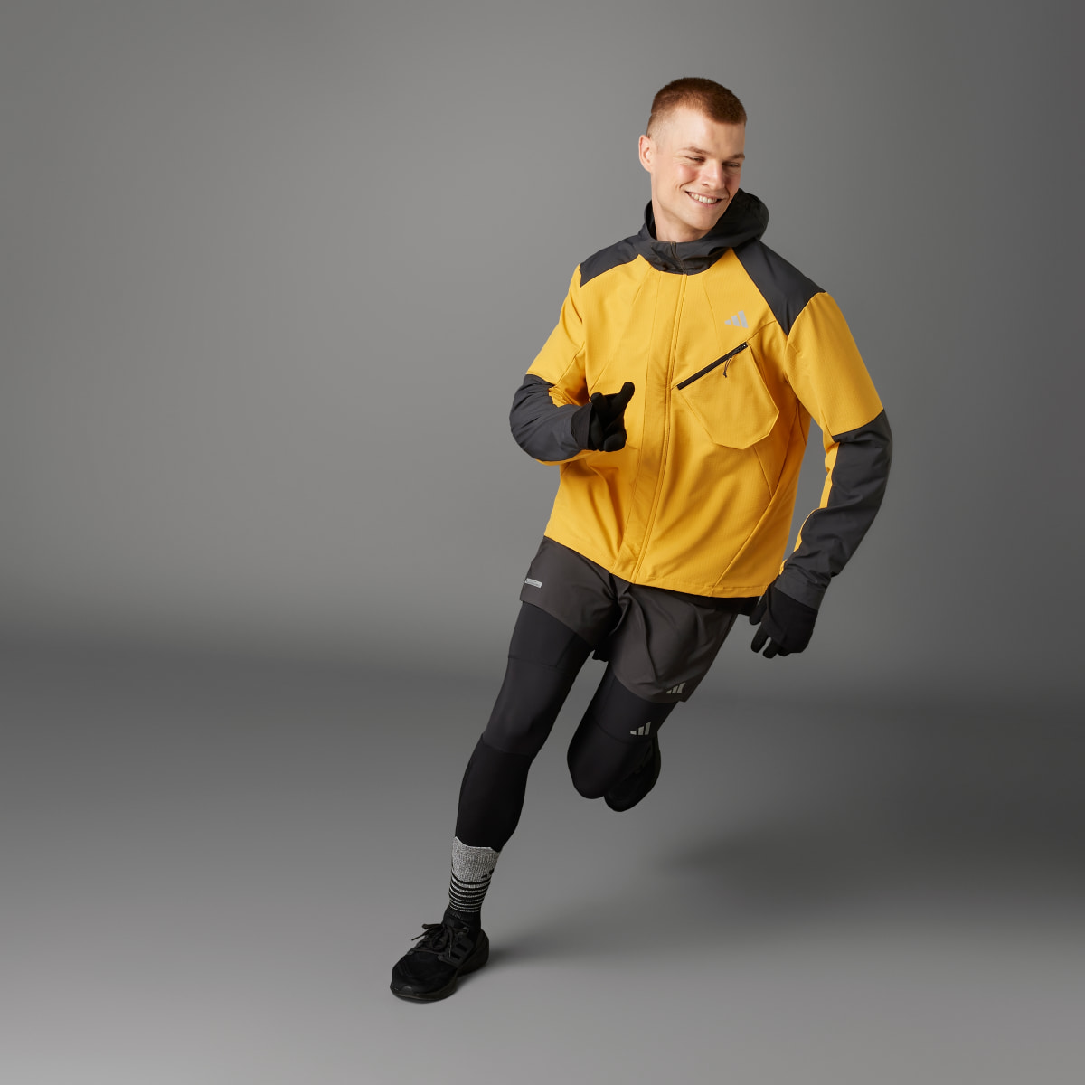 Adidas Ultimate Running Conquer the Elements COLD.RDY Jacket. 10
