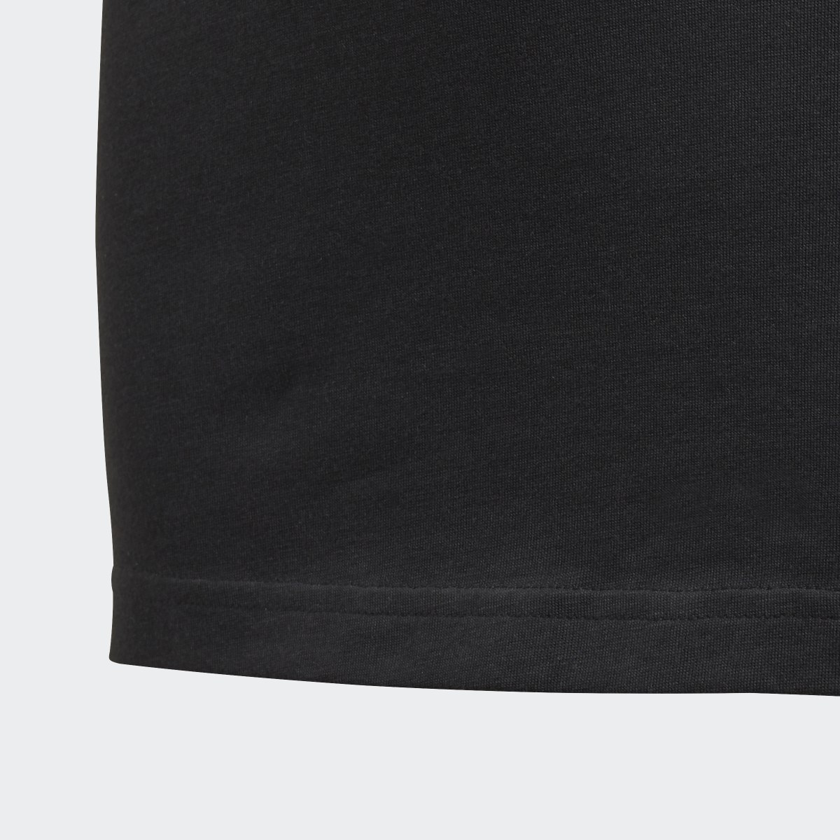 Adidas Playera. 5 Adidas Playera. 5