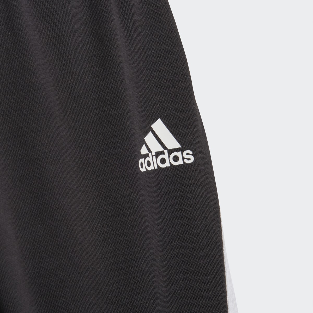 Adidas Conjunto 3-Stripes Future Icons. 9